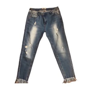 Encore Womens Ultra Stretched Frayed Hem Skinny Jean  Size 15 Casual Travel